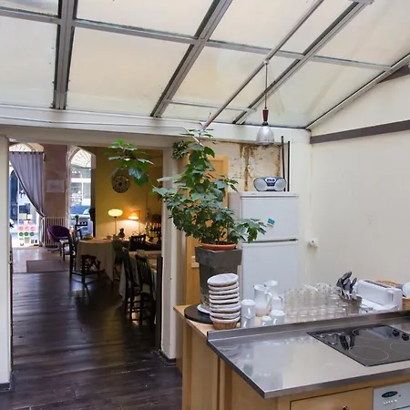 Maison D'hotes En Ville 4*