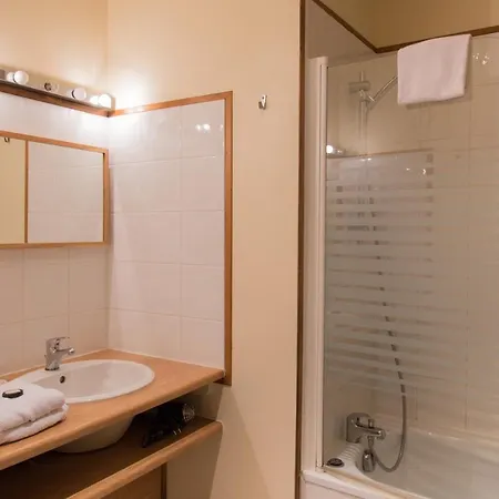 Maison D'hotes En Ville 4*